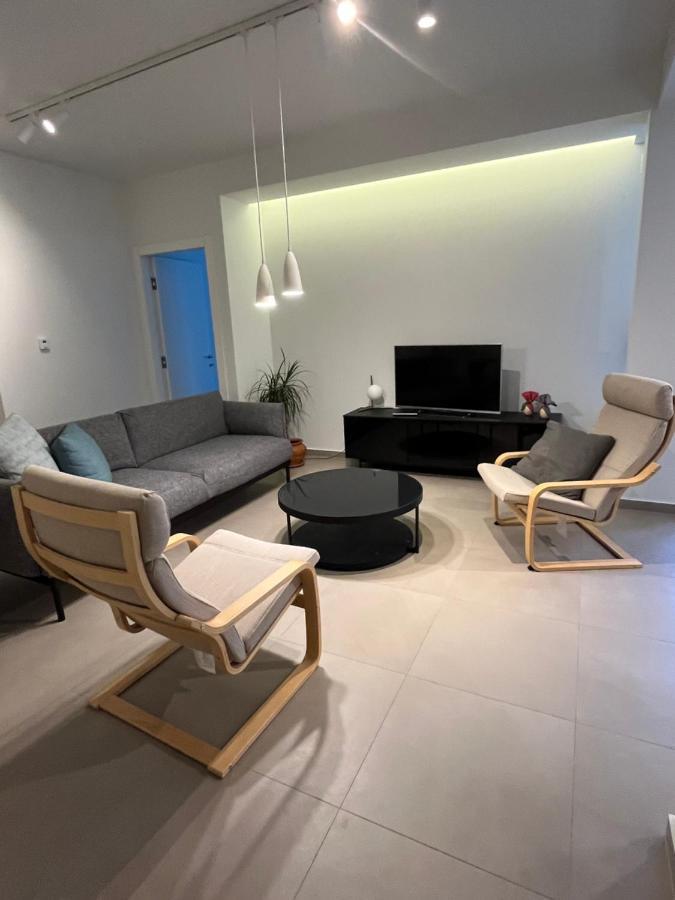Fofi'S City Center Apartment Kavala Exterior photo